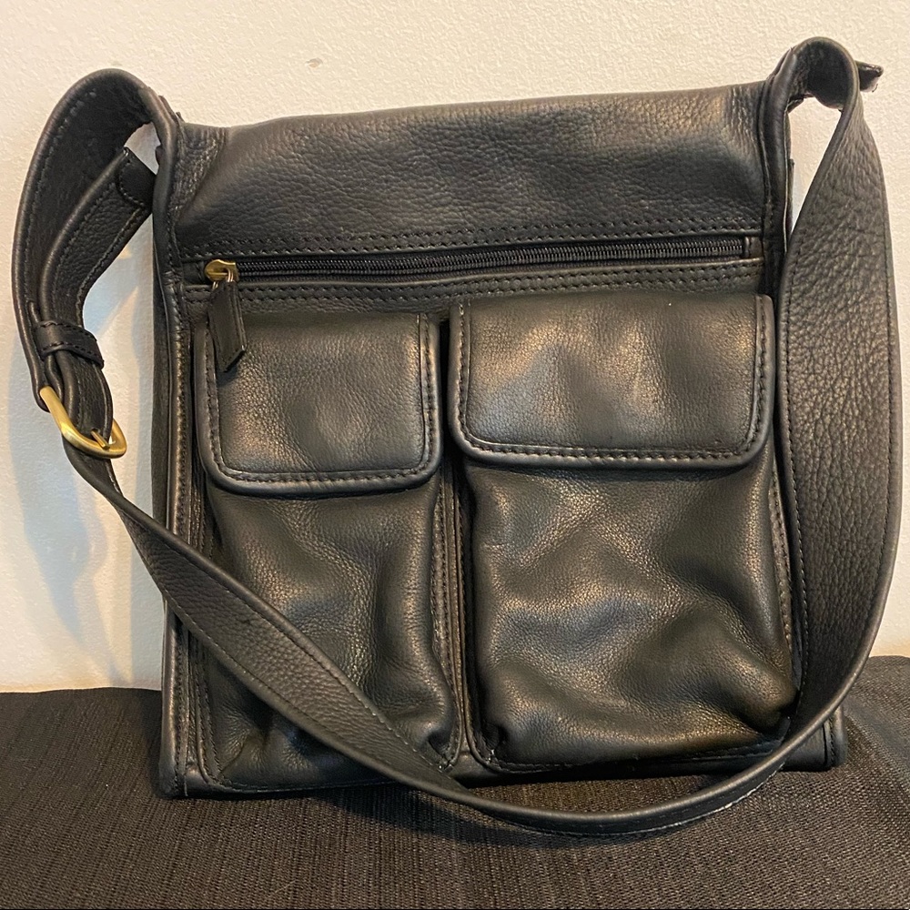 90’ Fossil vintage cellphone and camera pocket bag
